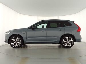 Volvo  XC60 Recharge Plus, T6 AWD Plug-in Hybrid, Elektrisch/Benzin, Dark